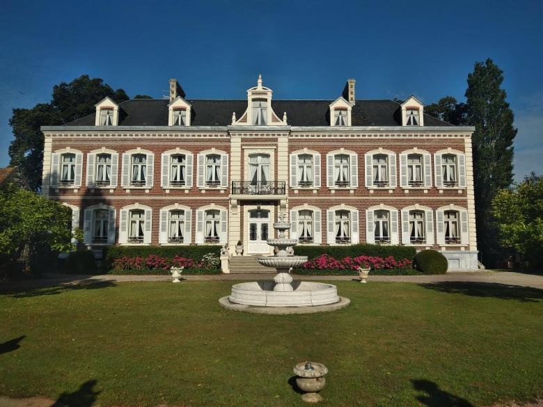 Chateau "Le Castel Des Anges" Bed & Breakfast Wailly-Beaucamp Exterior photo